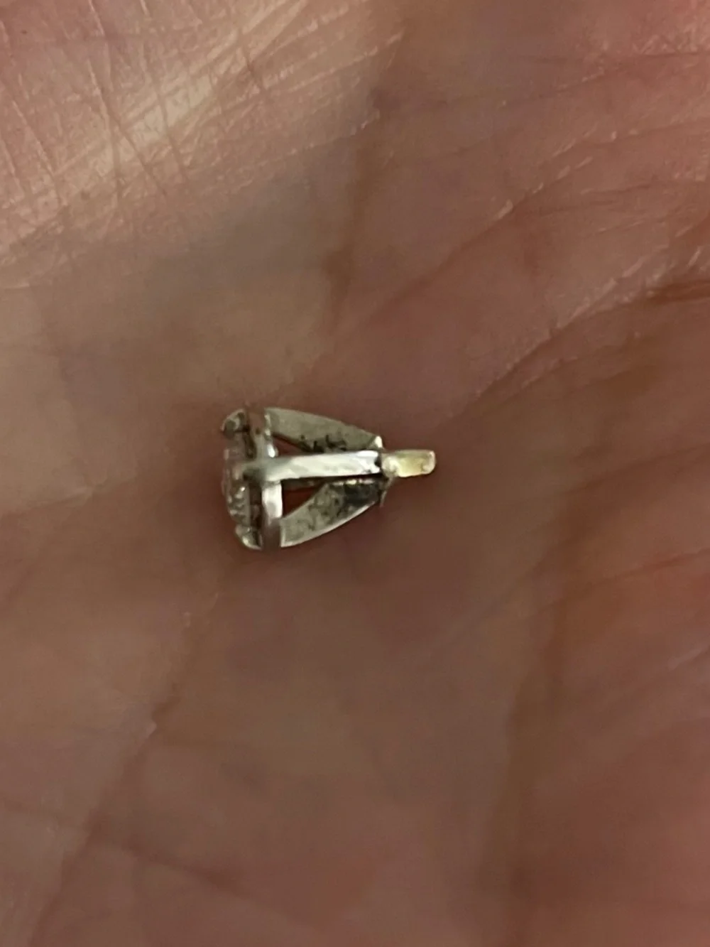 4-prong White Gold Head (setting) for Solitaire Ring Setting with Diamond
